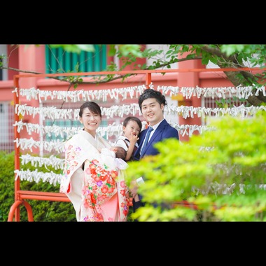 PHOTO 104が出張撮影した「お宮参り」の家族写真