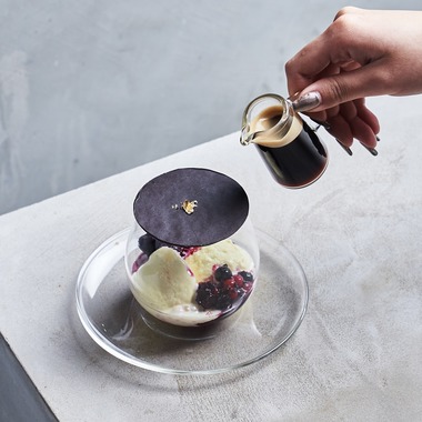 坂元寿行が撮影した「渋谷カフェの撮影」の写真