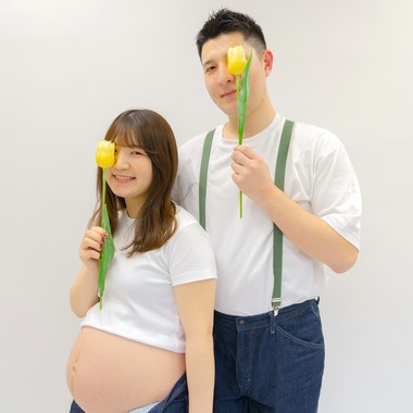 松嵜直斗が出張撮影した「ハイカラマタニティフォト」の家族写真