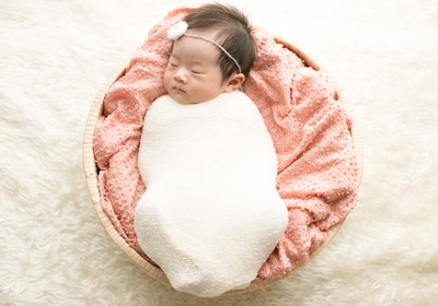 https://emily.works/articles/newborn-photography-howto