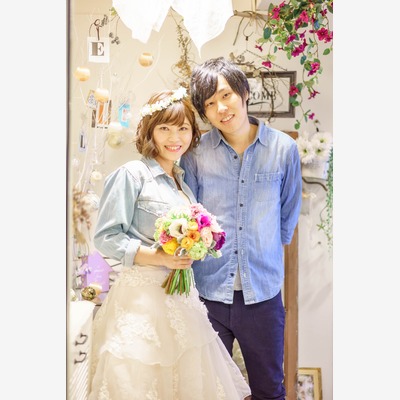 https://famarry.com/articles/Flower-Shop-Wedding-Photos-in-Daikanyama