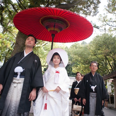 https://famarry.com/articles/A-Glimpse-Into-A-Traditional-Japanese-Wedding