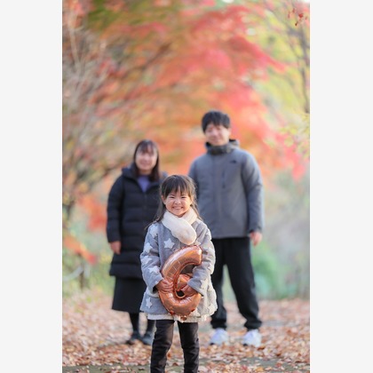 株式会社Neo-Smile 「locationbreeze」高橋 徹が出張撮影した臨江裁判所, Tooruokisan Zuigan Temple, フィクスチャなどが写った「記念写真」の家族写真