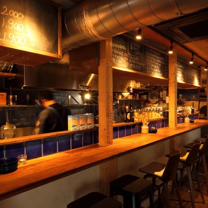 森安　照が撮影したウェディングや家族、ビジネスの写真