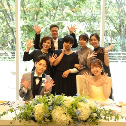 アナハイムエレクトロニクスが撮影した「披露宴」の写真