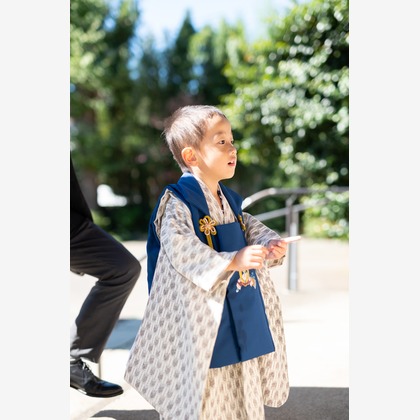 Takushi Yamamoto Photo Officeが出張撮影した「ポートレート」の家族写真