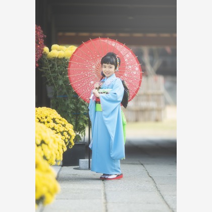 荒畑けいこが出張撮影した友情, 砂, 楽しげが写ったエンゲージメントフォトの写真