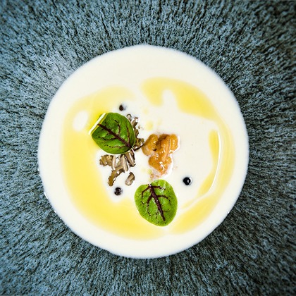 岩川芳信が撮影したウェディングや家族、ビジネスの写真