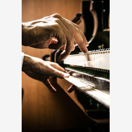 布川航太が撮影した「職人撮影-調律師」の写真