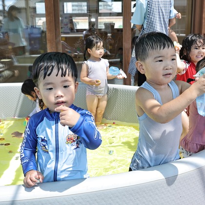 井上豊が撮影したウェディングや家族、ビジネスの写真