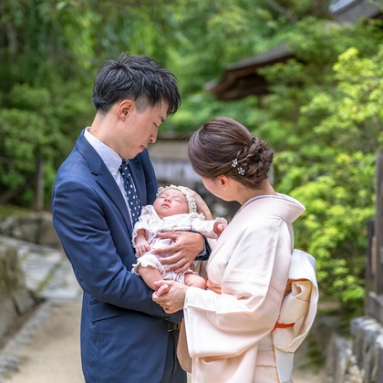 中村雅樹が出張撮影したジェスチャー, 記念写真, お宮参りが写ったお宮参りの写真