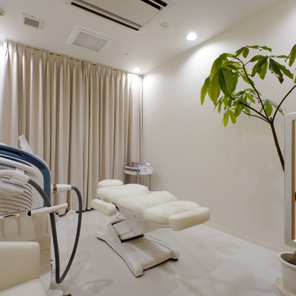 クマが撮影したウェディングや家族、ビジネスの写真