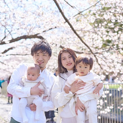 Earth Creative Productsが出張撮影した「ファミリー」の家族写真