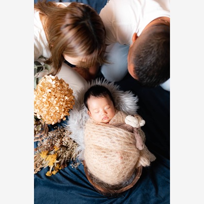 kudophotoが撮影したニューボーンフォト/家族写真の出張撮影の写真