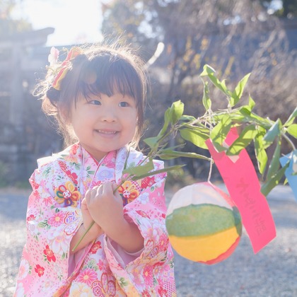 高夏写真店が出張撮影した「七五三の撮影」の家族写真