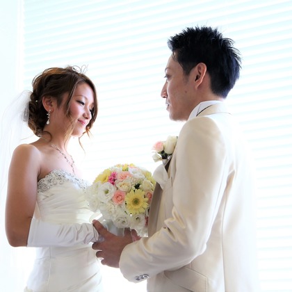 Photographer  Tomoが撮影したウェディングや家族、ビジネスの写真