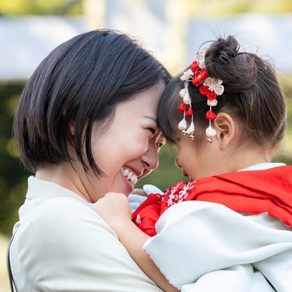 出張撮影くろさわが出張撮影したどういたしまして。, Sushi Edokko, 人間の背中などが写った「七五三」の家族写真