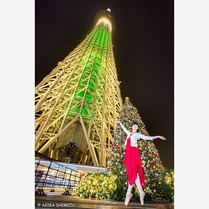 踊るカメラマンAKIRAが撮影したウェディングや家族、ビジネスの写真