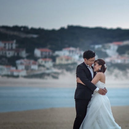 Photo of :albumName taken by 2 of us photography