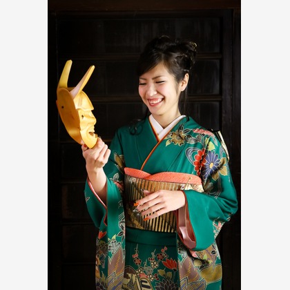 スマイルハンターが出張撮影した家族写真(キッズ,ベビーフォト)などが写った「成人式フォト」の家族写真