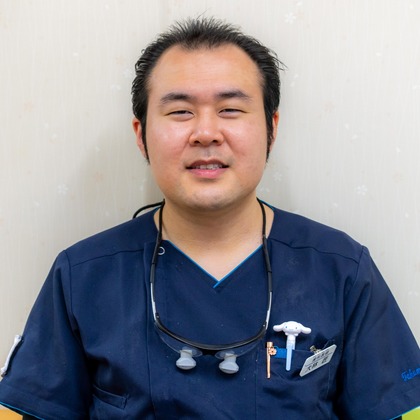 石橋宙大が撮影した「茶畑歯科医院」の写真