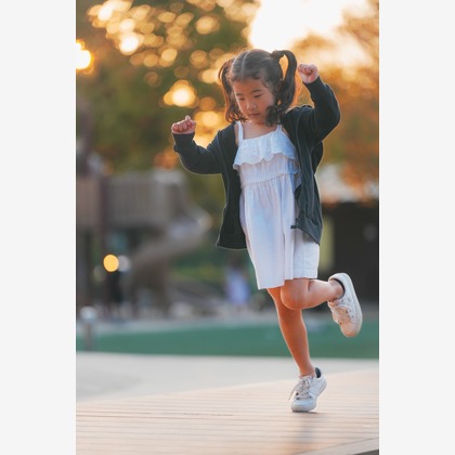 秋山諒輔が撮影したウェディングや家族、ビジネスの写真