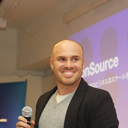 渡邉博海が撮影したウェディングや家族、ビジネスの写真