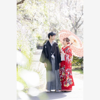 Photo of Japanese style pre-wedding photo shoot taken by Osaka Photo Factory
