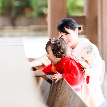 中井企画が出張撮影したネクタイ, フラッシュ撮影, ストリートファッションなどが写った「七五三(奈良)」の家族写真