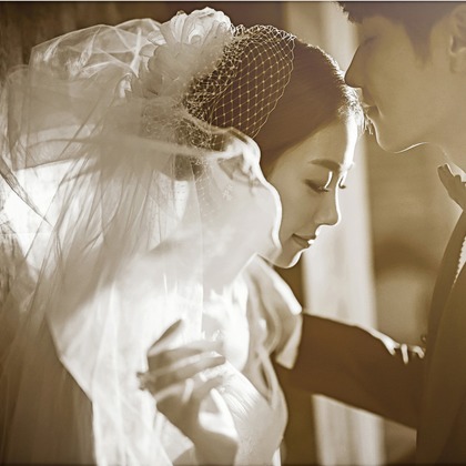 PHOTO STUDIO LUXE-スタジオリュクス-	が撮影したウェディングや家族、ビジネスの写真