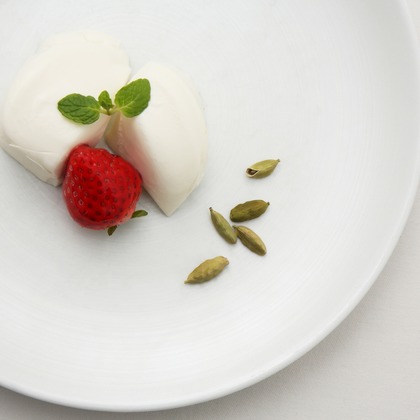 森安　照が撮影したウェディングや家族、ビジネスの写真