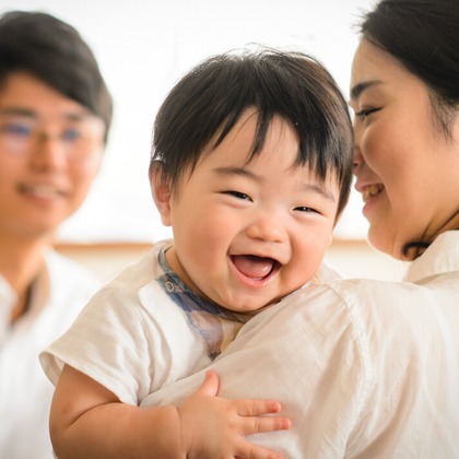 名畑文巨写真事務所が出張撮影したTemma Tenjin Hanjo Tei, 虹彩, 祖父母が写った家族写真(キッズ,ベビーフォト)の写真