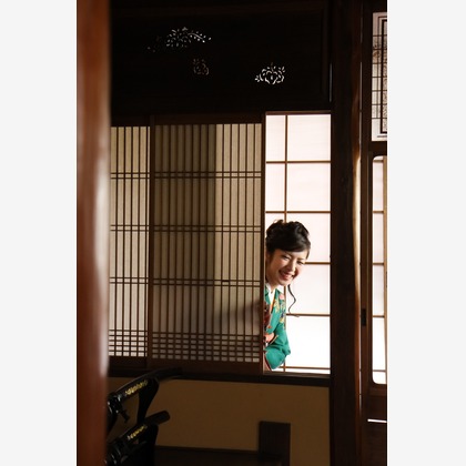 スマイルハンターが出張撮影した家族写真(キッズ,ベビーフォト)などが写った「成人式フォト」の家族写真