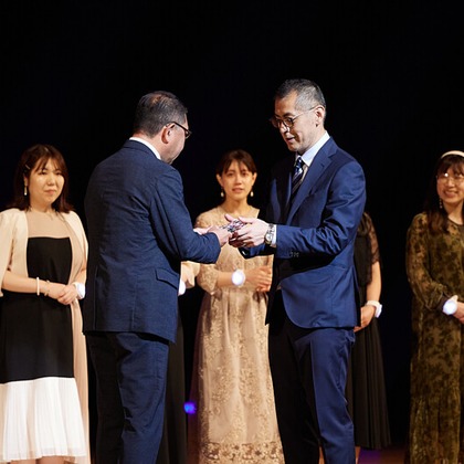 岩瀬泰治が撮影した「表書式」の写真