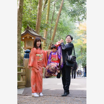 高夏写真店が出張撮影した「七五三の撮影」の家族写真