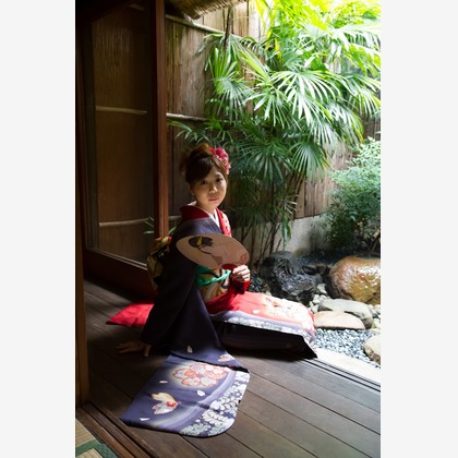 スマイルハンターが出張撮影した家族写真(キッズ,ベビーフォト)などが写った「成人式フォト」の家族写真