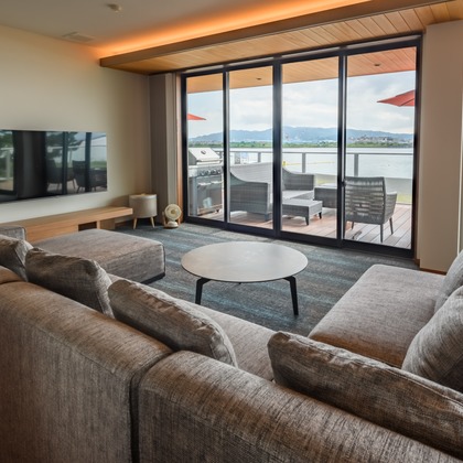 中川昌幸が撮影した「'Ulalena 静岡市三保のリゾート施設」の写真