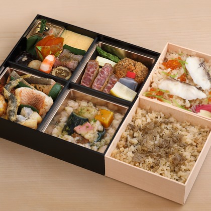 森安　照が撮影したウェディングや家族、ビジネスの写真