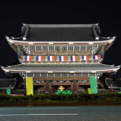 鈴木賢志が撮影した旅行先の記念撮影の写真