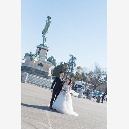 Photo of :albumName taken by MOMO