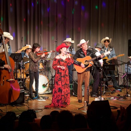 羽田野　秀男が撮影したウェディングや家族、ビジネスの写真