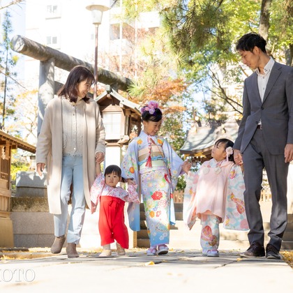 大森光太郎・K-PHOTOが出張撮影した「七五三撮影」の家族写真