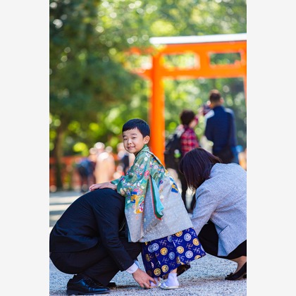 Bernard Lykesが出張撮影した赤ちゃん・幼児服, 自然の中の人々, 子供たちが写った家族写真(キッズ,ベビーフォト)の写真