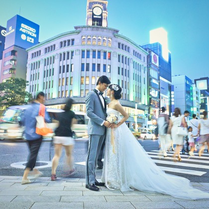 1978 ( Mille Neuf Cents Soixante-dix-huit) が撮影したウェディングや家族、ビジネスの写真