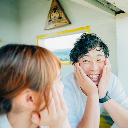 日下部　滉介が出張撮影したデーヴァの要塞, 砦を展開する, フラッシュ撮影が写った家族写真の出張撮影/旅行先の記念撮影の写真
