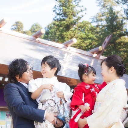 荒畑けいこが出張撮影した「七五三（５歳、３歳）」の家族写真