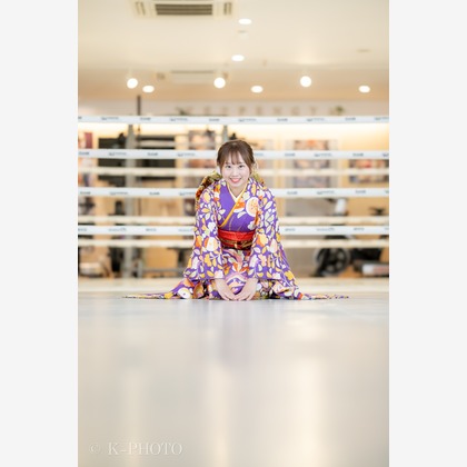 大森光太郎・K-PHOTOが出張撮影したYokohama Ukai-Tei, バトリョハウス, スポーツ会場などが写った「成人式撮影」の家族写真