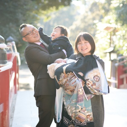 アトリエ　エピカ/清水　一哉が出張撮影したソーダライト, 植物, お宮参りなどが写った「家族写真」の家族写真