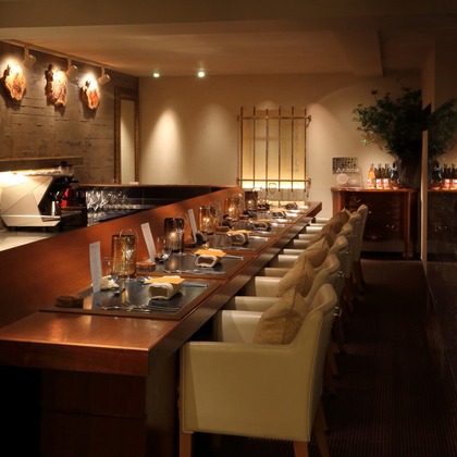 森安　照が撮影したウェディングや家族、ビジネスの写真