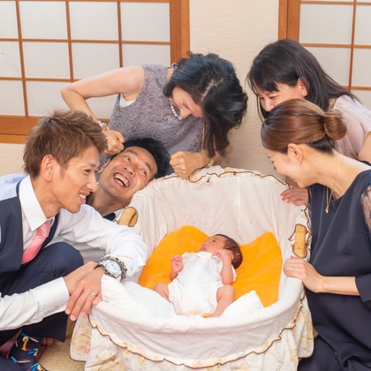 竹部 祐樹が出張撮影した誕生, 慰め, パーティーなどが写った「お宮参り＠唐津神社」の家族写真